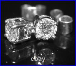 18 ct Or Blanc Diamant Clous D'Oreilles. 56 Ct Diamants mousseux! Old new stock