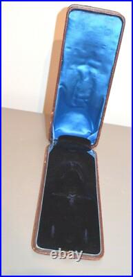 Ancien Ecrin Présentation Bijoux Montre à Gousset Cuir Monogrammé