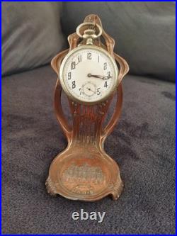 Ancien Porte Montre + Gousset Art Nouveau Opera Garnier Paris en Cuivre