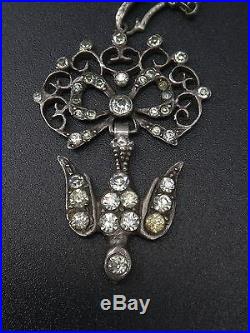 Ancien pendentif Saint Esprit en argent massif et strass bijou regional XIXe