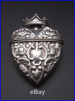 Ancien pendentif boite reliquaire coeur couronné en argent massif XIXeme