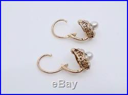 Ancienne boucles d'oreilles dormeuses en or 18k et petites perles XIXeme