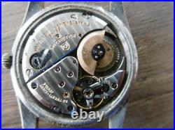 Ancienne montre Universal Genève Polerouter Date Automatic cal 218-2