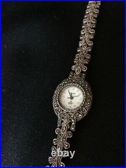 Ancienne montre-bracelet Costumes Bijoux 925er Argent Avec markasiten bruitage