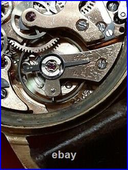Ancienne montre homme Chronographe Suisse VALJOUX 23 fonctionne omega zenith