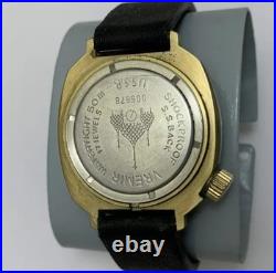 Ancienne montre mécanique URSS cadran portrait Eltsine 17 bijoux ton or