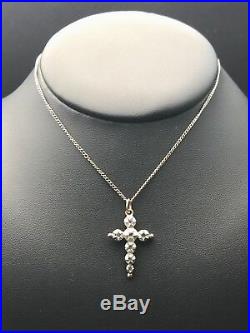 Ancienne petite croix jeannette provençale Arlesienne argent or et diamants