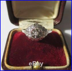 Bague ancienne Art Déco Diamant Or blanc 18 carats Gold ring 18K 750