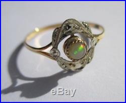 Bague ancienne ajourée Opale Or 18 carats 750 French gold ring 18K