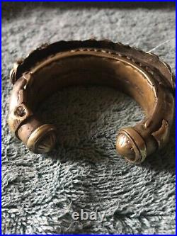 Bracelet de manchette Antique avec pierres en verre
