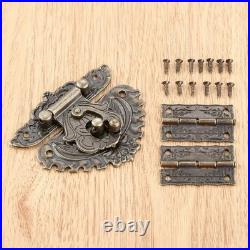 Coffret en bois, collection, pistolet ancien, montres, bijoux, couteaux, bois