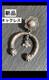 Collier-Navajo-Delbert-Gordon-style-ancien-timbre-bijoux-utilise-du-Japon-01-caao