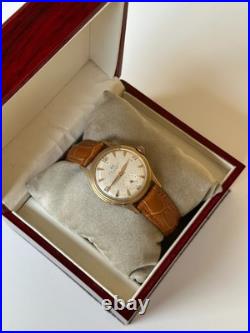 D. F. Ancien cadran texturé art déco mécanique 15 bijoux 33 mm années 60