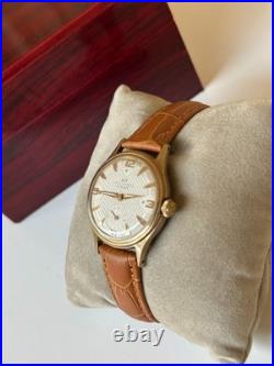 D. F. Ancien cadran texturé art déco mécanique 15 bijoux 33 mm années 60