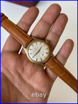 D. F. Ancien cadran texturé art déco mécanique 15 bijoux 33 mm années 60