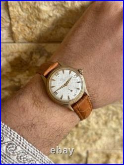 D. F. Ancien cadran texturé art déco mécanique 15 bijoux 33 mm années 60