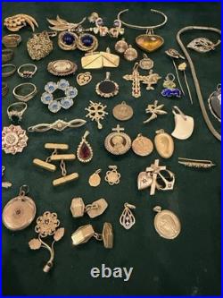 Lot De Bijoux Fantaisie Et Montres Plaque Or Ancien Et Récents Bon État Général