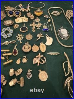 Lot De Bijoux Fantaisie Et Montres Plaque Or Ancien Et Récents Bon État Général