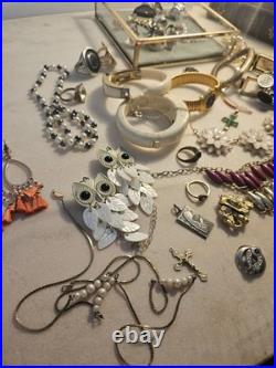 Lot bijoux anciens vintage & modernes + montres mécaniques argent fantaisie