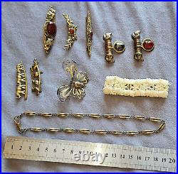 Lot de 10 bijoux anciens pour collection 8 broches 1 bracelet 1 chaîne de montre