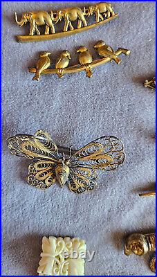 Lot de 10 bijoux anciens pour collection 8 broches 1 bracelet 1 chaîne de montre