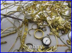 Lot de bijoux ancien divers doré plaqué or ancien fantaisie montre 1.1 kilos