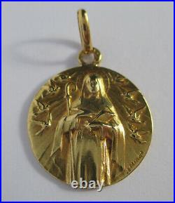 Médaille ancienne Art Déco Sainte colombes or massif 18 carats French charm 750