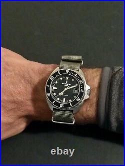Montre De Plongée Ancienne/vintage Diver Watch/scubapro 500
