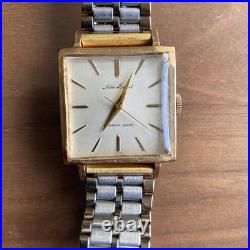 Montre Seiko Laurel Ancienne 17 Bijoux Boîtier Rectangulaire Vintage Dress
