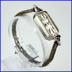 Montre ancienne à remontage manuel CITIZEN Noble 21 bijoux cadran argenté