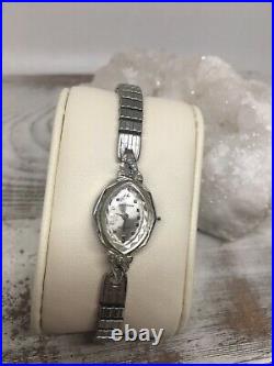 Montre-bracelet femme vintage Waltham Incabloc diamant argent bijoux créateur