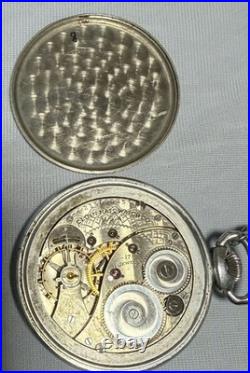 Montre de poche Elgin à remontage manuel 17 bijoux ancienne années 1910