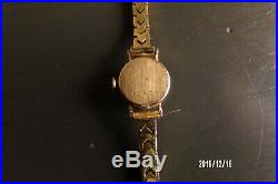 Montre femme ancienne LIP modèle Dauphine Boitier or 18 K, bracelet plaqué gold