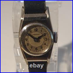 Montre pour femme vintage JUNGHANS montre ancienne allemande 4 bijoux en