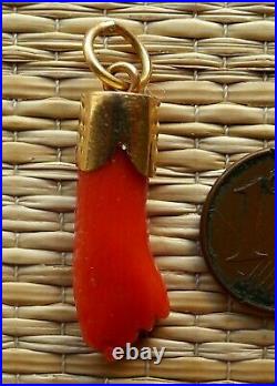 Pendentif Corail Main Or 18 Carats Ancien Antique 18K Gold Red Coral Pendant