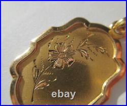 Pendentif ancien gravé fleur or rose massif 18 carats French gold charm 750