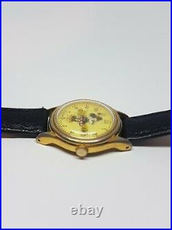 Vintage 90 s LORUS par Seiko Disney Minnie Mouse Gold Tone Case & Cadran ancien de montre